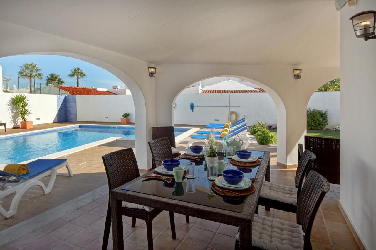 Villa Francella- Relaxing Holidays In An Ideal Location By Dreamvillasアルブフェイラ エクステリア 写真