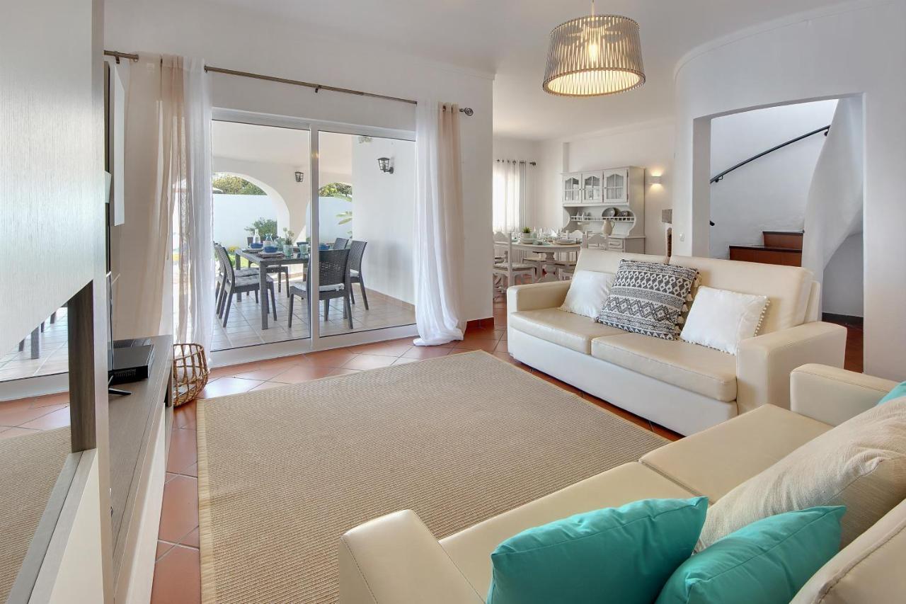 Villa Francella- Relaxing Holidays In An Ideal Location By Dreamvillasアルブフェイラ エクステリア 写真